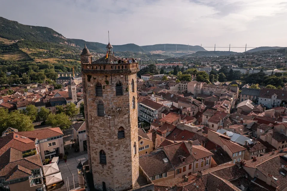 Millau, proche du domaine Le Clos Bel Air en Aveyron